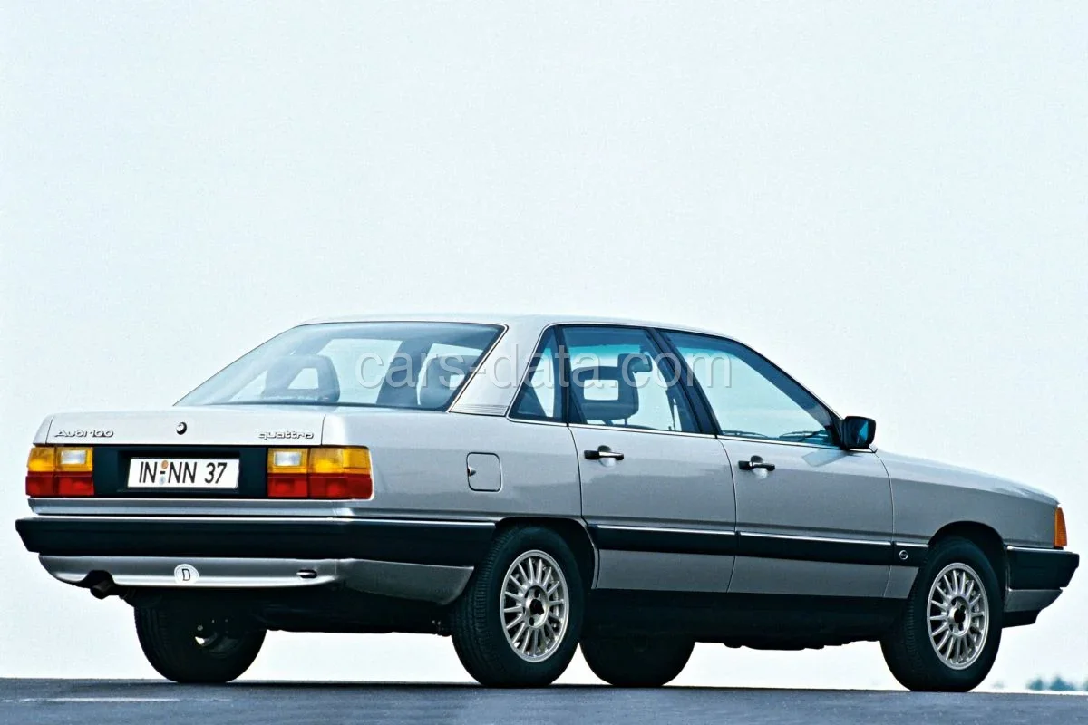 Audi 100 2.2 Turbo 1986 front view