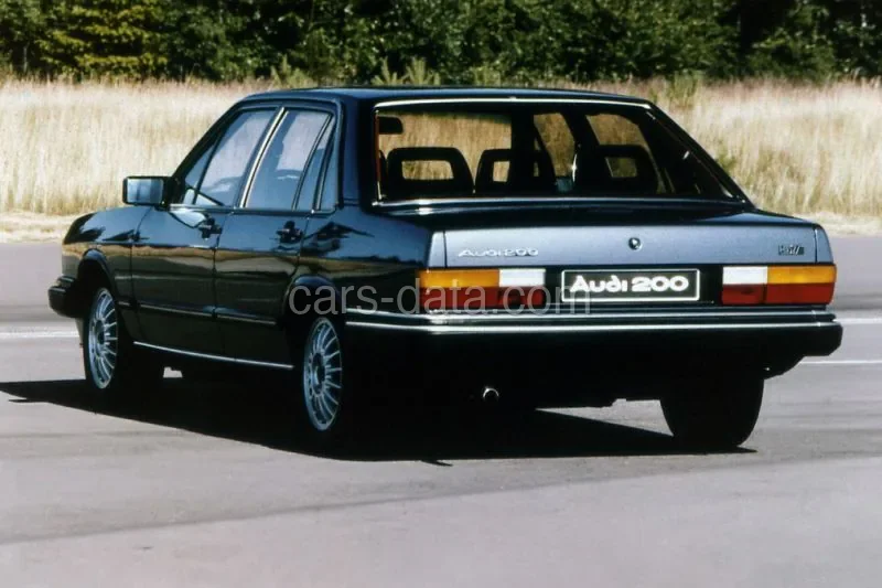 Audi 200 1980 — Külső 1