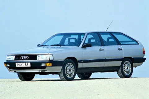 Audi 200 1985 front view