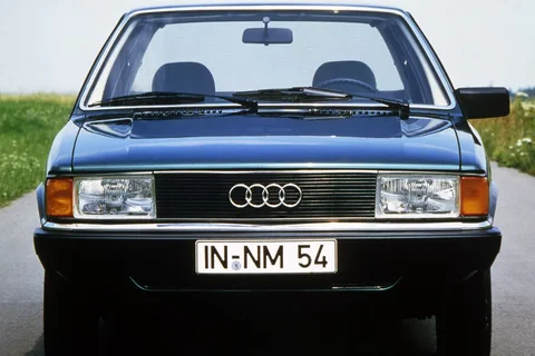 Audi 80 1300 L 1978 view 1