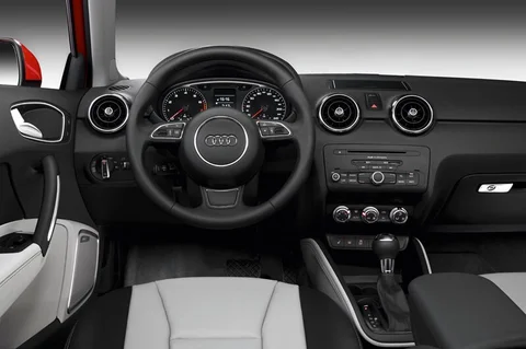 Audi A1 1.2 TFSI Ambition 2010 view 6