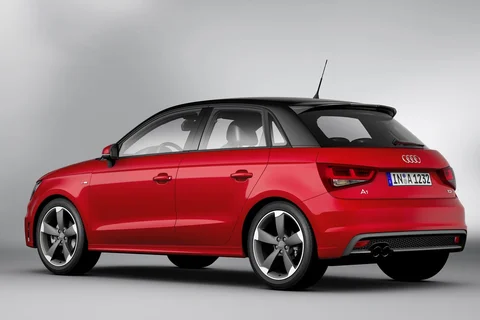 Audi A1 Sportback 1.4 TFSI COD Attraction 2013 view 4