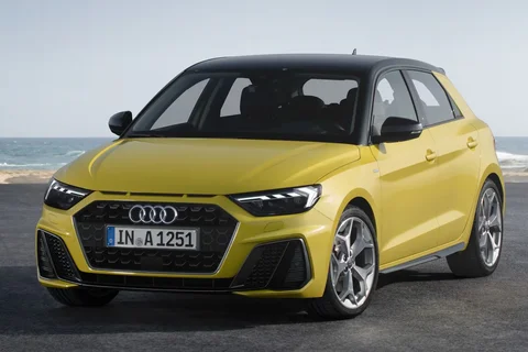 Audi A1 Sportback 35 TFSI 2019 view 3