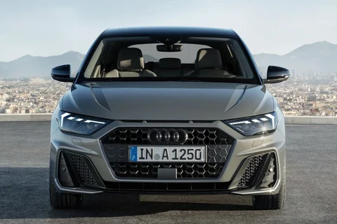 Audi A1 Sportback 35 TFSI 2019 view 9