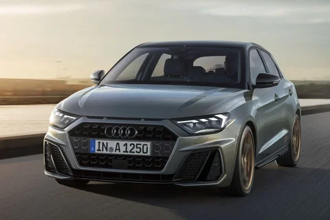 Audi A1 Sportback 35 TFSI 2019 view 11