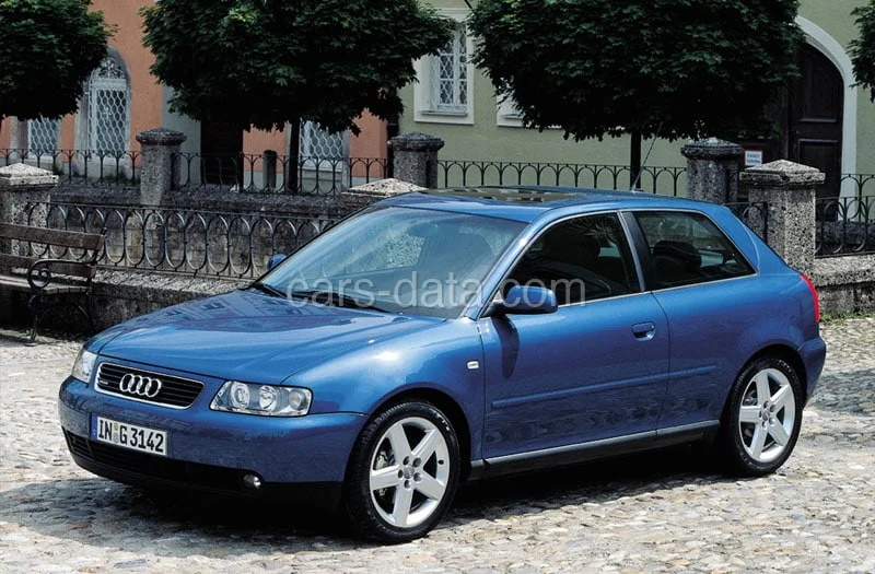 Audi A3 1.6 Ambition 2000 front view