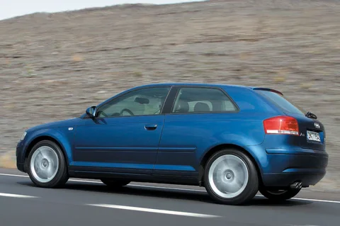 Audi A3 2.0 T FSI Ambition 2004 view 4