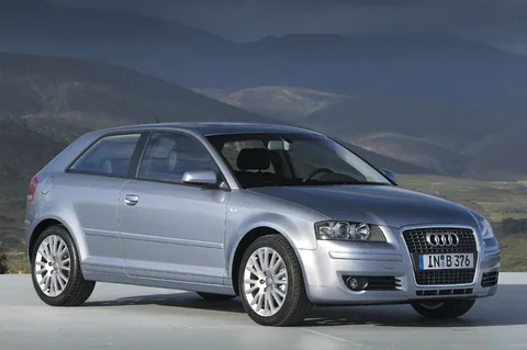 Audi A3 2.0 FSI Ambition 2005 view 4