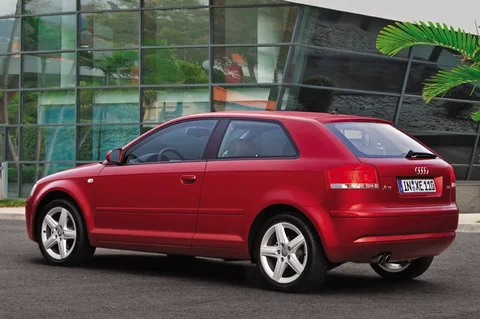 Audi A3 2.0 FSI Ambition 2005 view 11