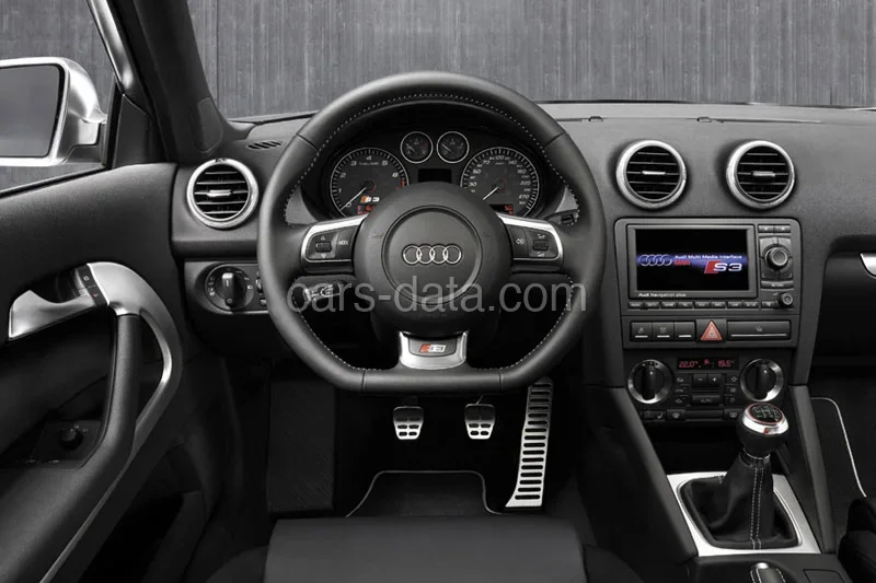 Audi A3 S3 2.0 T FSI quattro 2006 front view