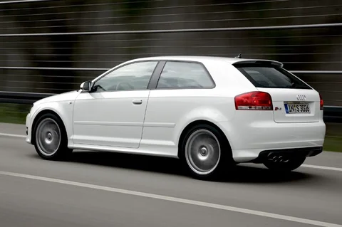 Audi A3 S3 2.0 T FSI quattro 2006 view 5