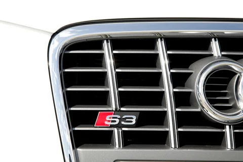 Audi A3 S3 2.0 T FSI quattro 2006 view 6