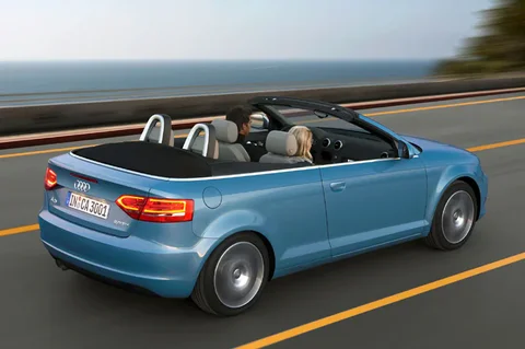 Audi A3 Cabriolet 1.6 Attraction 2009 view 3