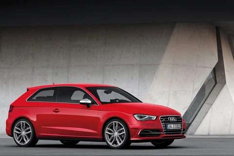 Audi A3 S3 2.0 TFSI quattro 2013 view 6