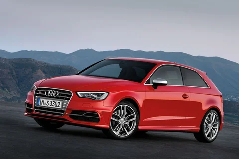 Audi A3 S3 2.0 TFSI quattro 2013 view 12