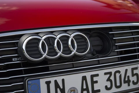 Audi A3 Sportback 1.4 TFSI e-tron Ambition 2014 view 10