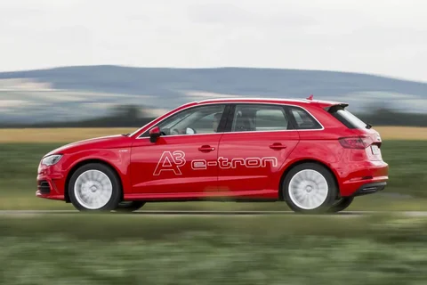 Audi A3 Sportback 1.4 TFSI e-tron Ambition 2014 view 12