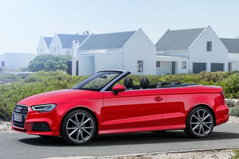 Audi A3 Cabriolet 40 TFSI 2019 view 4