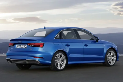Audi A3 Limousine 40 TFSI 2019 view 2