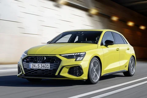 Audi A3 S3 Sportback quattro 2020 view 4