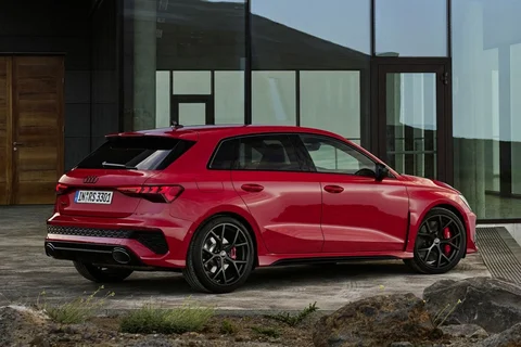 Audi A3 RS3 Sportback quattro 2021 view 3