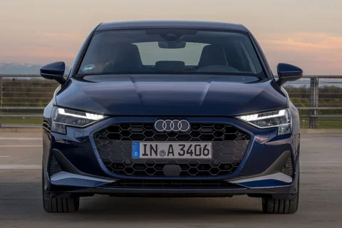 Audi A3 Sportback 40 TFSI e Advanced edition 2024 view 4