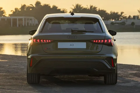 Audi A3 Sportback 40 TFSI e Advanced edition 2024 view 5