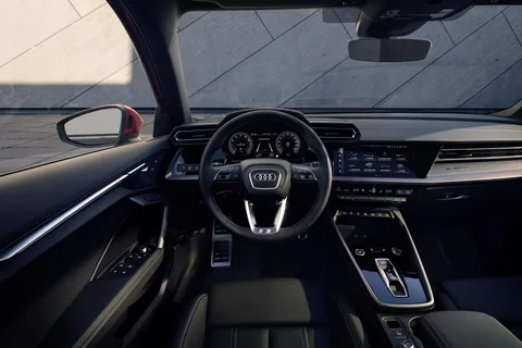 Audi A3 Limousine 30 TFSI Advanced edition 2024 view 4