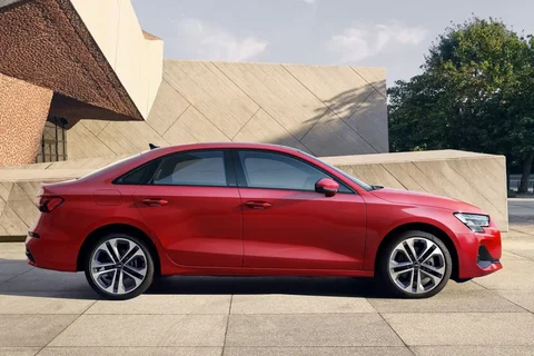 Audi A3 Limousine 30 TFSI Advanced edition 2024 view 7