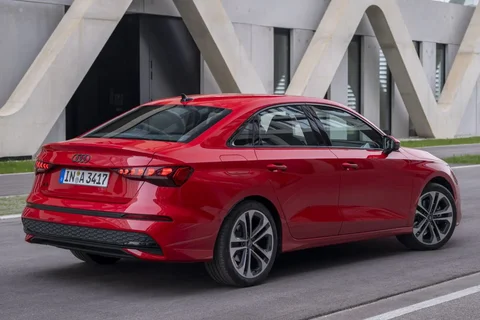 Audi A3 Limousine 30 TFSI Advanced edition 2024 view 9