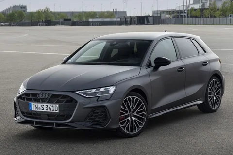 Audi A3 S3 Sportback quattro 2024 view 9