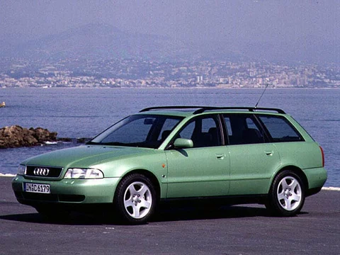 Audi A4 Avant 2.6 1996 view 6