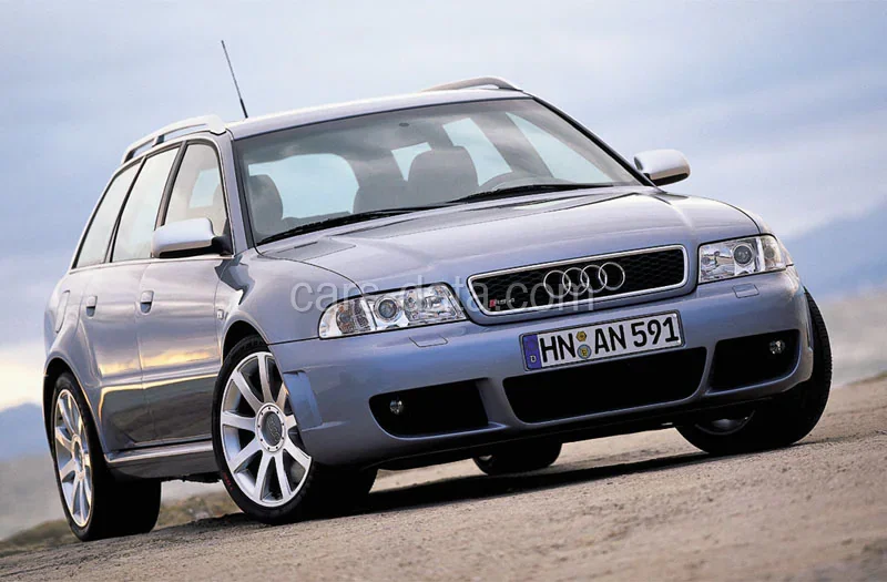 Audi A4 RS4 Avant 2000 front view