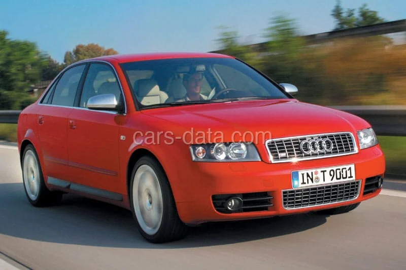 Audi A4 S4 4.2 quattro 2003 front view