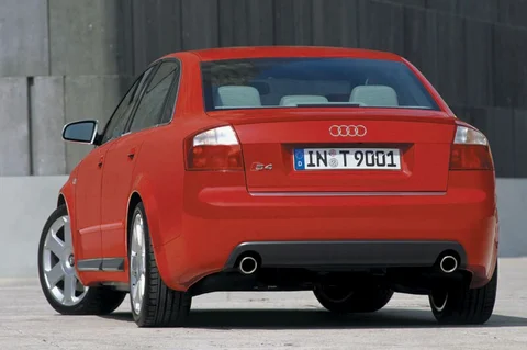 Audi A4 S4 4.2 quattro 2003 view 9
