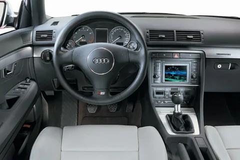 Audi A4 S4 4.2 quattro 2003 view 8