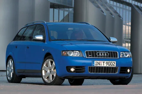 Audi A4 S4 Avant 4.2 quattro 2003 view 3