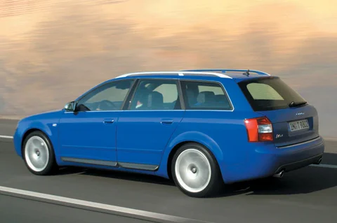 Audi A4 S4 Avant 4.2 quattro 2003 view 5