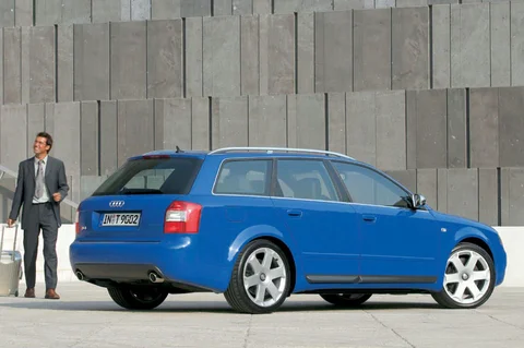 Audi A4 S4 Avant 4.2 quattro 2003 view 8