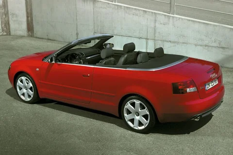 Audi A4 S4 Cabriolet 4.2 quattro 2004 view 6