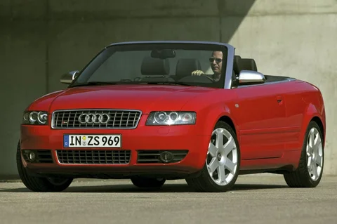 Audi A4 S4 Cabriolet 4.2 quattro 2004 view 7