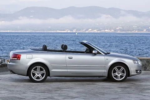Audi A4 Cabriolet 3.2 FSI 2005 view 3