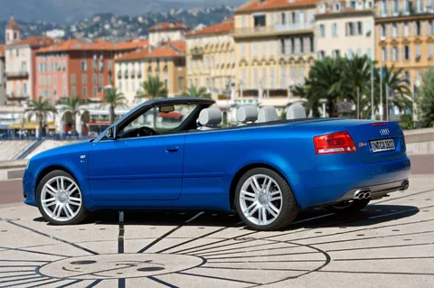 Audi A4 S4 Cabriolet 4.2 quattro 2005 view 7