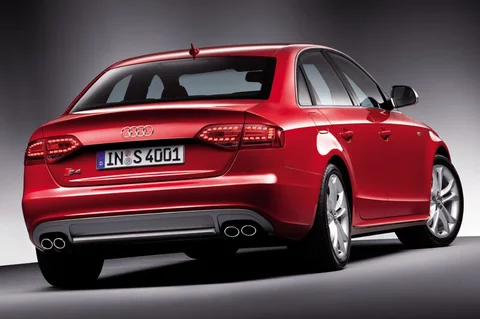 Audi A4 S4 3.0 TFSI quattro 2009 view 4