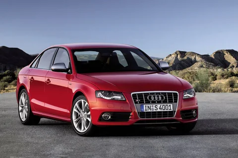 Audi A4 S4 3.0 TFSI quattro 2009 view 5
