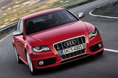 Audi A4 S4 3.0 TFSI quattro 2009 view 8