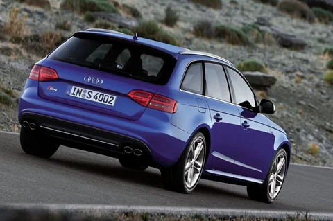 Audi A4 S4 Avant 3.0 TFSI quattro 2009 view 4