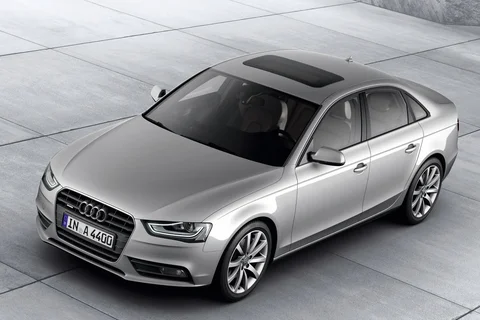 Audi A4 2.0 TDI 120hp 2012 view 5