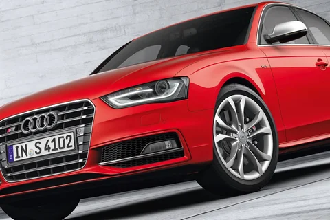 Audi A4 S4 3.0 TFSI quattro 2011 view 6