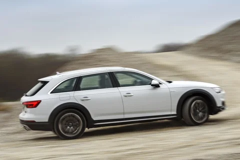 Audi A4 Allroad 2.0 TFSI quattro 2016 view 7